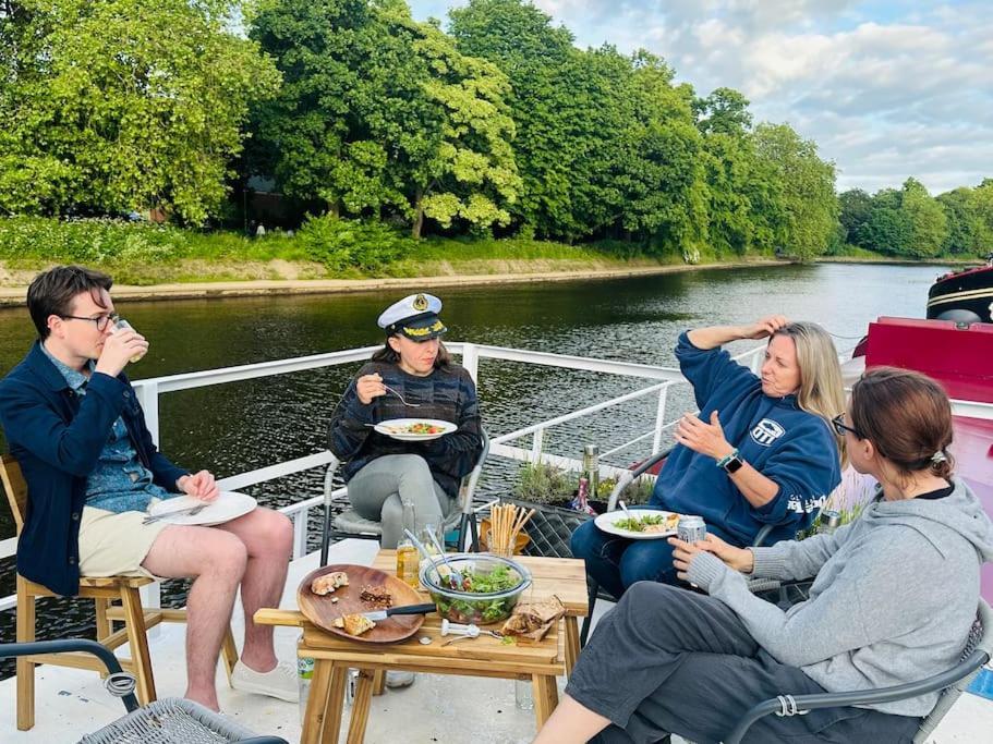 Unique Houseboat Experience I Central City Break York Exteriör bild